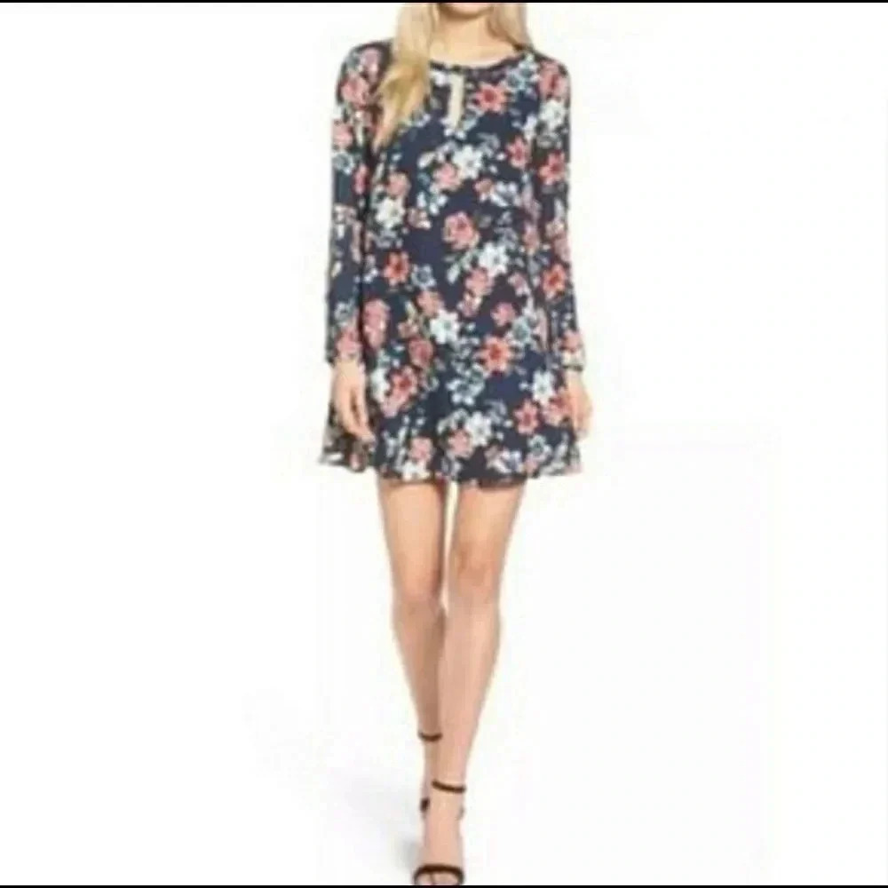 Cupcakes & Cashmere Long Sleeve Floral Boho Keyhole Dress Size XS